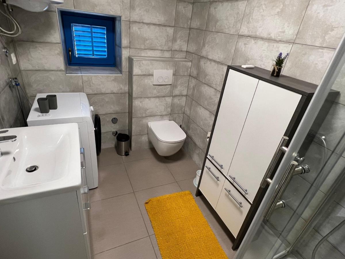 Doneto, Apartment In Private House Rijeka Luaran gambar